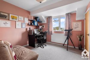 Photo 5- click for photo gallery